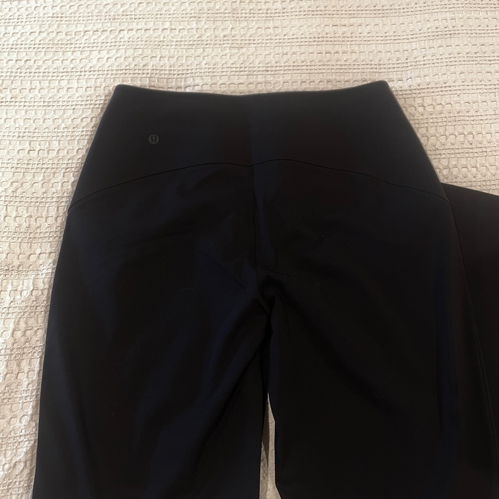Lululemon High-Rise Straight Leg Pant